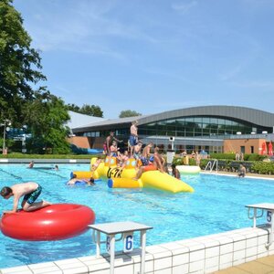 Sportloket Velsen Zwembad de Heerenduinen image 3