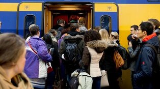 Komende jaren duizenden extra treinreizigers verwacht: ProRail investeert miljarden