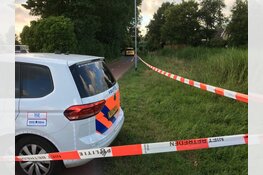 Fietser overleden na val in sloot
