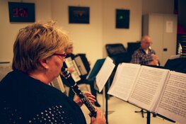 Instrumentenproeverij voor volwassenen bij Cool