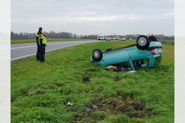 Vrouw gewond na eenzijdig ongeval op de N242