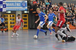 FC Marlène in zinderende wedstrijd langs FC Eindhoven
