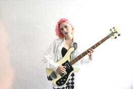 3 Point Landing en Madlife, Frisse synthpop en -rock in Kompleks