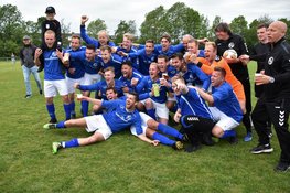 Kampioen KSV blijft ook op historische dag gewoon zichzelf