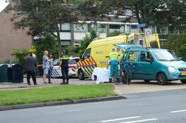 Fietser aangereden op Middenweg