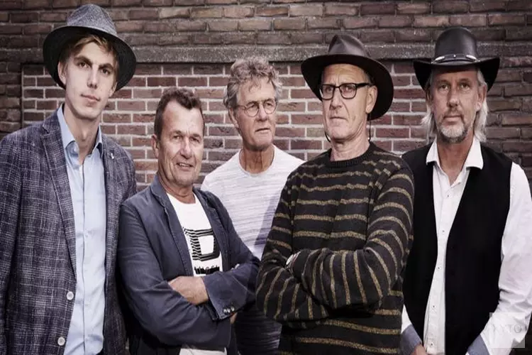 Blues & Rock-formatie mAaS op avontuur met een uniek &#39;unplugged&#39; programma.