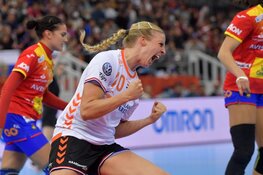 Oranje-handbalsters schrijven historie met WK-winst