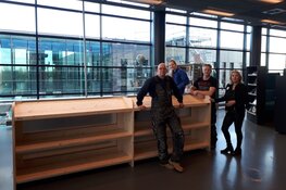 Kerstcadeau voor bibliotheek een spelletjeskast