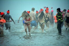 Bikkels trotseren mist en kou op Nieuwjaarsdag
