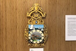 Expositie leerlingen Han Fortmann bij hoogheemraadschap: Moderne Friese klok van Febe Meijer wint juryprijs