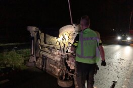 Auto gecrasht op N242