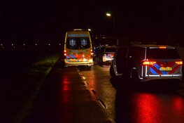 Auto te water in Koedijk, bestuurder naar ziekenhuis