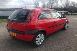 Te koop: Opel Corsa bij Autogarage & Recycling De Nollen