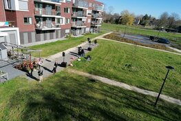 Bewoners Hugo-Waard blij verrast door optredens