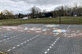 Creatieve vriendinnenclub ondersteunt bewoners en personeel HugoWaard