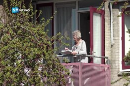 Buitenbingo vanaf het balkon: "Eindelijk weer iets positiefs in ons leven"
