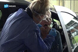 Alkmaarse ijsbaan nu 'corona drive-thru': "Je weet nu in ieder geval waar je aan toe bent"