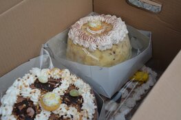 Gelateria Elisa doneert 20 ijstaarten aan bewoners en personeel Zuyder Waert