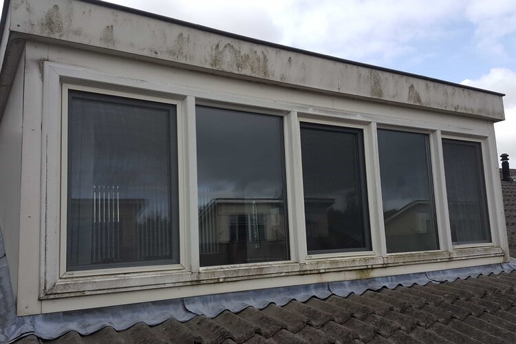 Schoonmaken Dakkapel