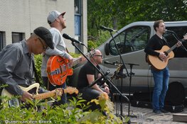 The Modest Tree tovert weer een glimlach tevoorschijn bij bewoners zorglocaties