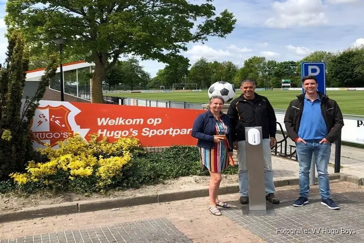 Desinfectiezuil bij Hugo Boys