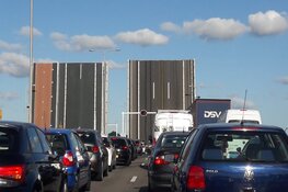 Technische storing aan Leeghwaterbrug na twee uur verholpen