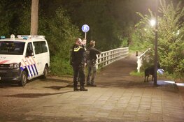 Gewonde bij schietpartij, politie doorzoekt omgeving Fabritiuspark
