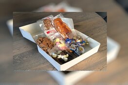 Business Klas Huygens College leert ondernemen bij Sasusa Kado Shop