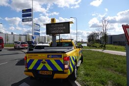 Auto te water bij ongeval Marconistraat