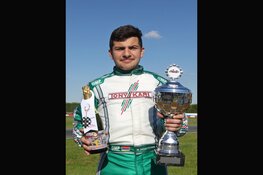 Karter Maxim Haroutounian opnieuw de sterkste in Strijen: "Bij het NK wil ik weer winnen"