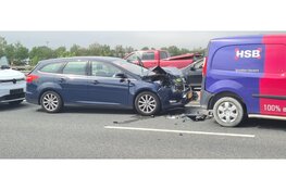 Vijf auto's betrokken geraakt bij kettingbotsing