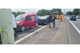 Vijf auto's betrokken geraakt bij kettingbotsing