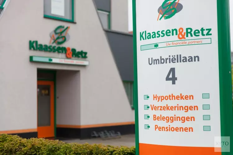 Klaassen & Retz is jarig En wie jarig is, trakteert!