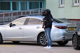 Peter R. de Vries neergeschoten op Lange Leidsedwarsstraat, verdachte voortvluchtig