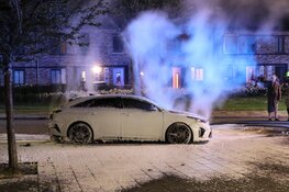 Auto door brand verwoest in Heerhugowaard