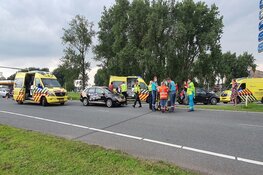Twee zwaargewonden bij ongeval verkeersplein Kooimeer