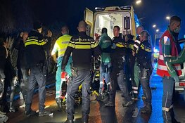 Zeker vijf fietsers gewond na aanrijding in Oudkarspel
