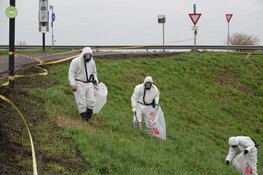 Asbestruimers actief na brand bij leliekweker
