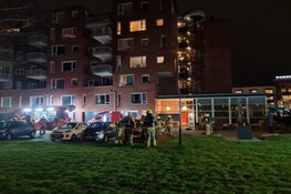 Flat op Stationsplein in Heerhugowaard ontruimd na melding vreemde lucht