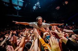 Typhoon komt met nieuw album &#39;Lichthuis&#39; naar Victorie