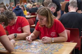 3 teams kwalificeren zich voor het NK legpuzzelen tijdens de voorronde in Obdam