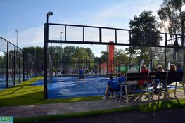 Heerhugowaard omarmt padel tijdens zeer geslaagd Raadhuis Open Padeltoernooi