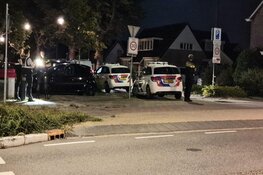 Persoon zwaargewond bij steekincident op straat in Heerhugowaard