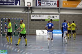 FC Marlène in uiterste slotfase onderuit. Vrouwenteam pakt wel volle buit