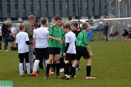 Schoolvoetbal Dijk en Waard in volle gang