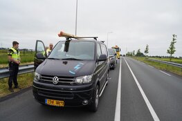 Veel schade bij kettingbotsing op Westfrisiaweg