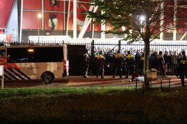 AZ-Legia Warschau: geweld tegen politie en stewards