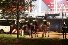 AZ-Legia Warschau: geweld tegen politie en stewards