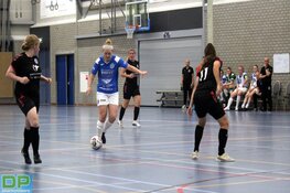 Vierde competitiezege op rij voor FC Marlène Vrouwen. Heren lopen tegen eerste nederlaag op