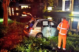 Eenzijdig ongeval langs N242, bestuurder gevlogen